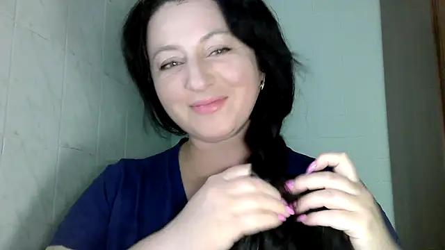 Snapshot of MelinaAx chatting on May 12, 7:44 pm MelinaAx online show from May 12, 7:44 pm