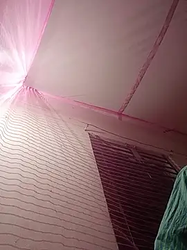 Snapshot of Hor-reka chatting on November 23, 4:51 pm Hor-reka online show from November 23, 4:51 pm