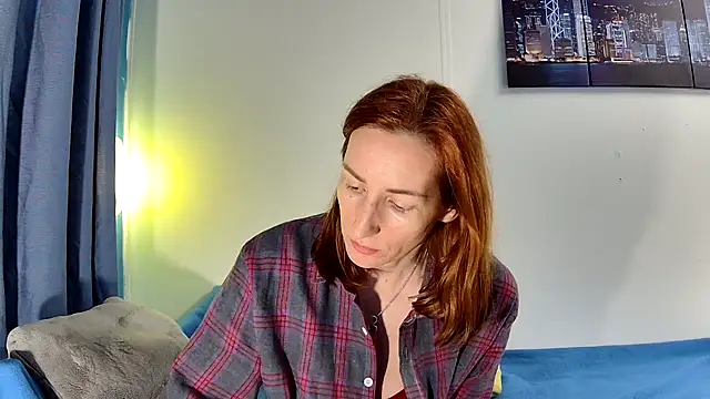 Leila cam18 online show from May 25, 9:43 pm