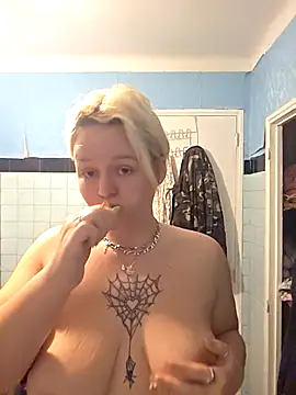 ladychat69 online show from January 9, 8:32 pm