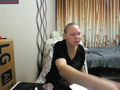 Snapshot of JenniDeep chatting on November 30, 3:16 pm JenniDeep online show from November 30, 3:16 pm