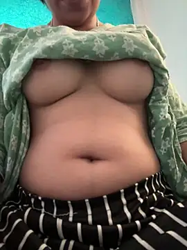 isha sharma2002 online show from March 28, 12:05 pm