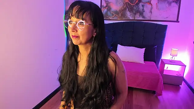 Snapshot of kata_leinn chatting on November 14, 7:45 pm kata leinn online show from November 14, 7:45 pm