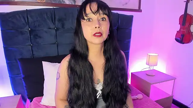 Snapshot of kata_leinn chatting on November 15, 8:05 pm kata leinn online show from November 15, 8:05 pm