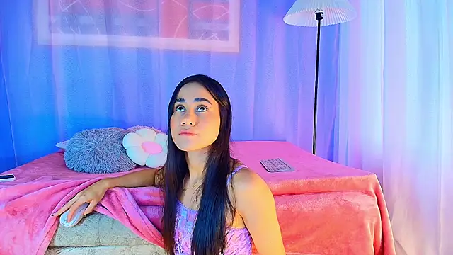 lizzy kane online show from June 5, 8:14 pm