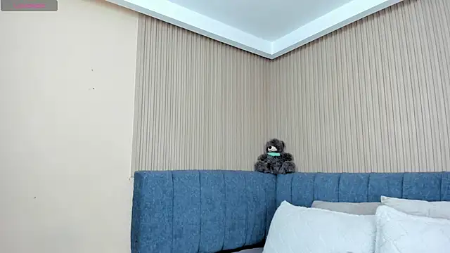 Snapshot of Dulce_emi chatting on November 28, 12:19 pm Dulce emi online show from November 28, 12:19 pm