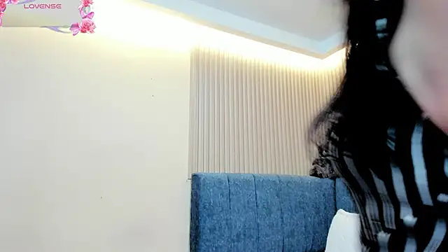 Snapshot of Dulce_emi chatting on December 3, 12:03 pm Dulce emi online show from December 3, 12:03 pm