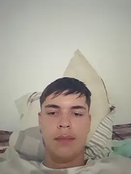 Snapshot of UnpaidMorn chatting on December 16, 11:21 pm UnpaidMorn online show from December 16, 11:21 pm