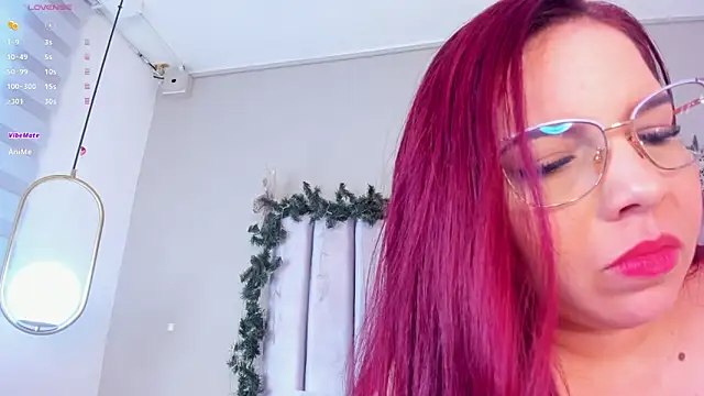 Snapshot of AnnaNoval_10 chatting on November 27, 12:40 pm AnnaNoval 10 online show from November 27, 12:40 pm