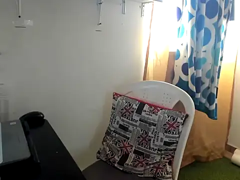 caroline 47 online show from January 12, 7:19 pm