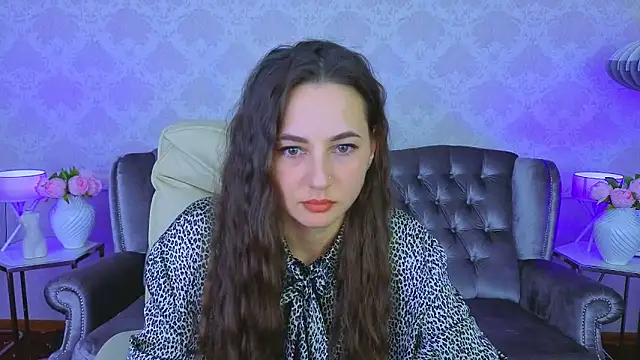 Snapshot of LayllaStarr chatting on November 17, 6:41 am LayllaStarr online show from November 17, 6:41 am