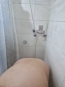 Snapshot of Catalinajane1 chatting on February 16, 4:58 pm Catalinajane1 online show from February 16, 4:58 pm