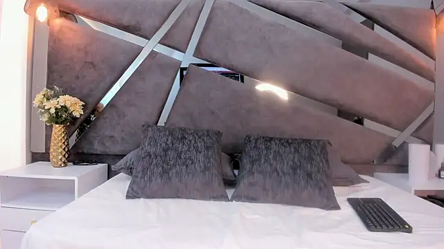 Snapshot of Sammy_Gomez_ chatting on November 26, 7:59 pm Sammy Gomez online show from November 26, 7:59 pm