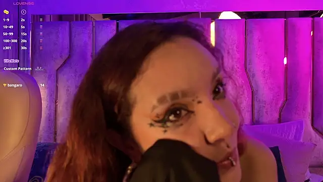 Snapshot of nix_wolf chatting on November 21, 3:27 am nix wolf online show from November 21, 3:27 am