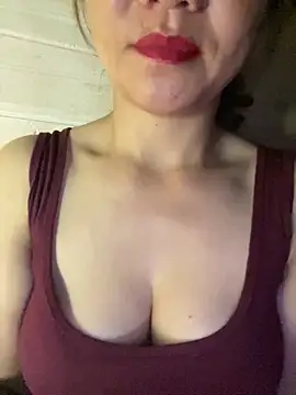 Diana-sexyy online show from June 30, 10:33 pm