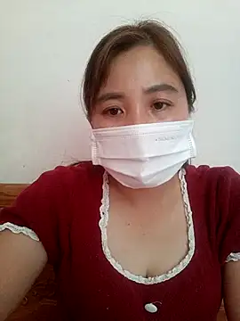 Little-Red123 online show from November 14, 3:38 am