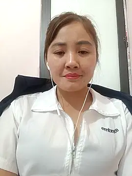 Little-Red123 online show from November 20, 7:41 am