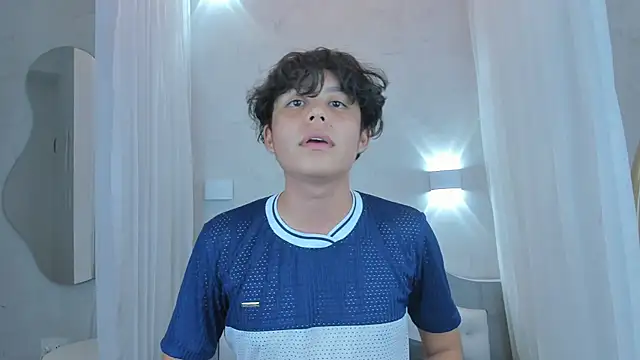 Snapshot of nathan_bell chatting on December 5, 4:10 am nathan bell online show from December 5, 4:10 am