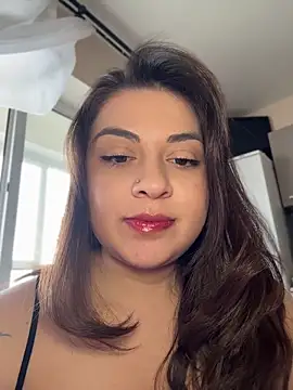 Snapshot of Lovynna chatting on April 17, 12:41 pm Lovynna online show from April 17, 12:41 pm