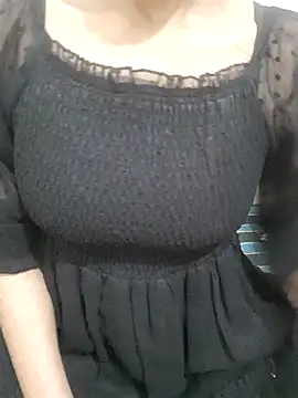 Snapshot of Asha_devi90 chatting on November 28, 5:54 am Asha devi90 online show from November 28, 5:54 am