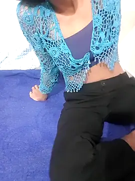 Snapshot of Asha_devi90 chatting on December 5, 4:10 am Asha devi90 online show from December 5, 4:10 am