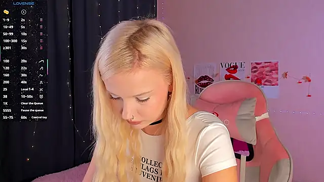 Snapshot of murmurmiace chatting on November 21, 12:04 pm murmurmiace online show from November 21, 12:04 pm