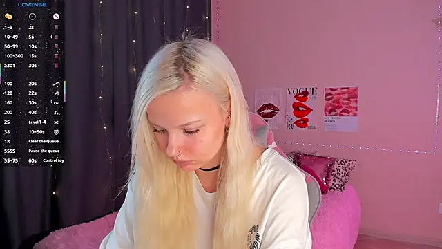 Snapshot of murmurmiace chatting on November 29, 12:08 pm murmurmiace online show from November 29, 12:08 pm