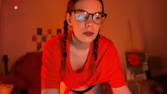 Snapshot of Margie_Dorene chatting on November 28, 9:17 pm Margie Dorene online show from November 28, 9:17 pm