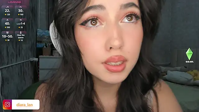 Snapshot of Diara_1an chatting on December 1, 2:11 pm Diara 1an online show from December 1, 2:11 pm