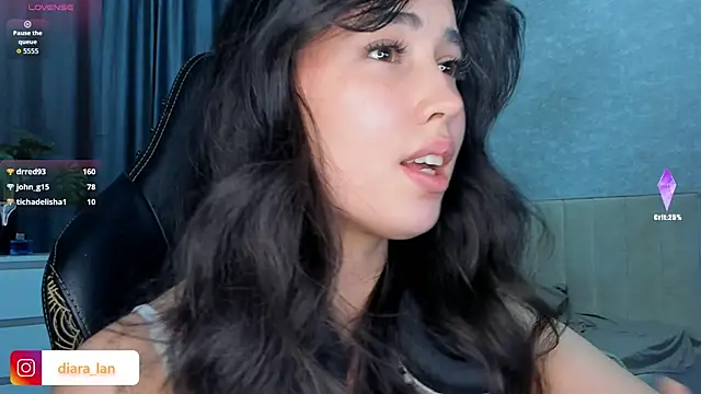 Snapshot of Diara_1an chatting on December 2, 2:17 am Diara 1an online show from December 2, 2:17 am