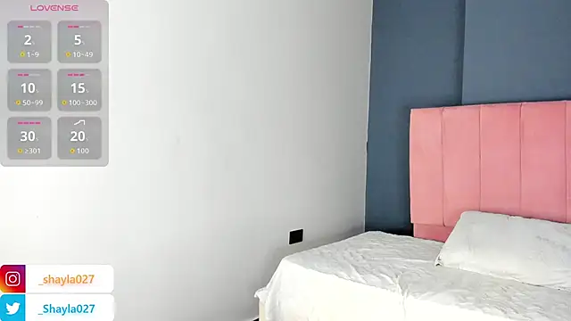 Snapshot of Jasmiine_01 chatting on November 25, 1:11 pm Jasmiine 01 online show from November 25, 1:11 pm