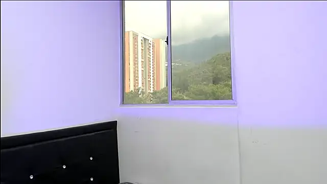 nicolvibes 212 online show from December 18, 10:16 pm