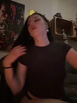 Snapshot of mysami420 chatting on April 2, 6:49 pm mysami420 online show from April 2, 6:49 pm