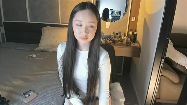 Snapshot of notyoursammy chatting on November 27, 11:23 am notyoursammy online show from November 27, 11:23 am