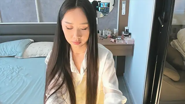 Snapshot of notyoursammy chatting on December 15, 3:55 am notyoursammy online show from December 15, 3:55 am