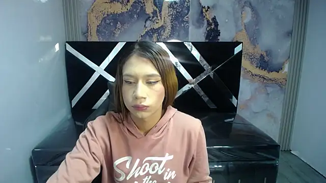 Evy Luxx v online show from December 13, 8:14 pm