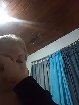 SexyMilf1211 online show from June 6, 11:04 am
