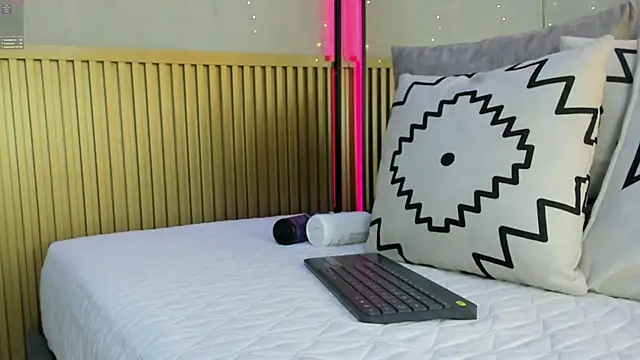 Gia ricci  online show from March 25, 4:24 pm