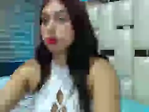 Snapshot of zharyt_sweet chatting on December 16, 1:38 pm zharyt sweet online show from December 16, 1:38 pm