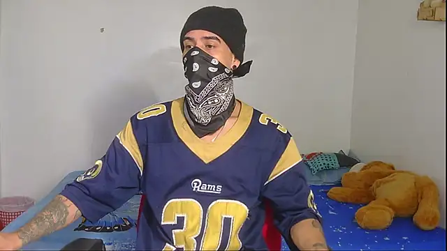 Snapshot of kilyan_wow chatting on December 2, 3:23 am kilyan wow online show from December 2, 3:23 am