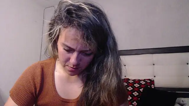 Mahia 000 online show from February 3, 2:53 am