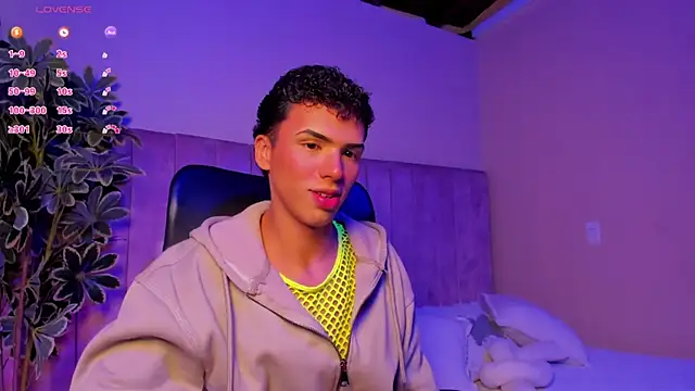 Seab trooy online show from November 19, 4:23 am