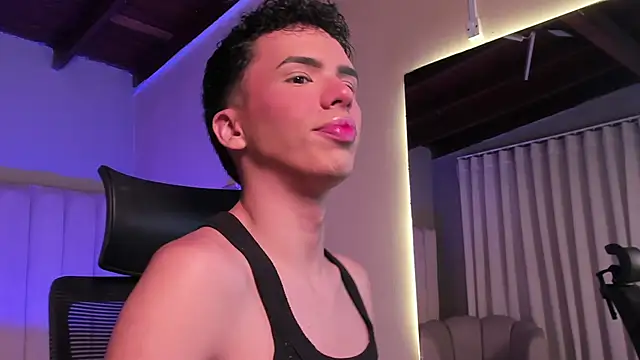 Seab trooy online show from April 2, 4:32 am