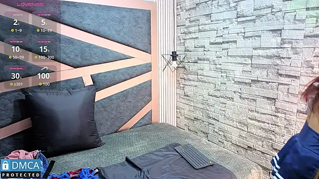 Snapshot of maria_twenty chatting on December 15, 11:03 am maria twenty online show from December 15, 11:03 am