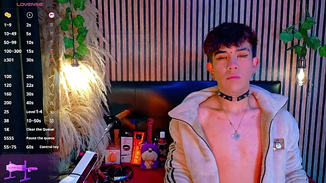 Angeldust19 online show from February 27, 4:23 am