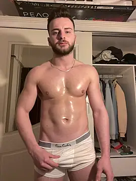 atesturky online show from February 1, 7:45 pm