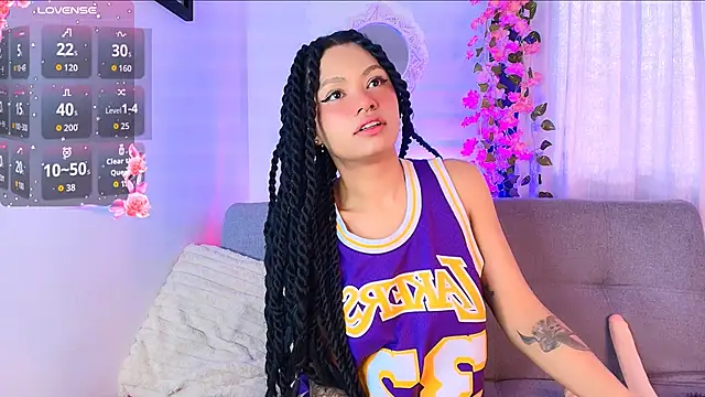 Snapshot of abaroose chatting on November 27, 12:29 pm abaroose online show from November 27, 12:29 pm