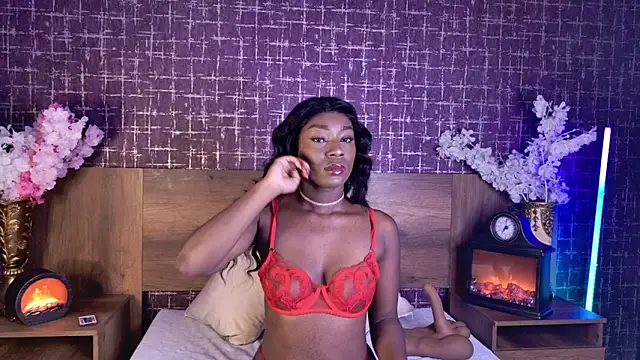 Snapshot of zyrastorm chatting on December 15, 4:33 pm zyrastorm online show from December 15, 4:33 pm