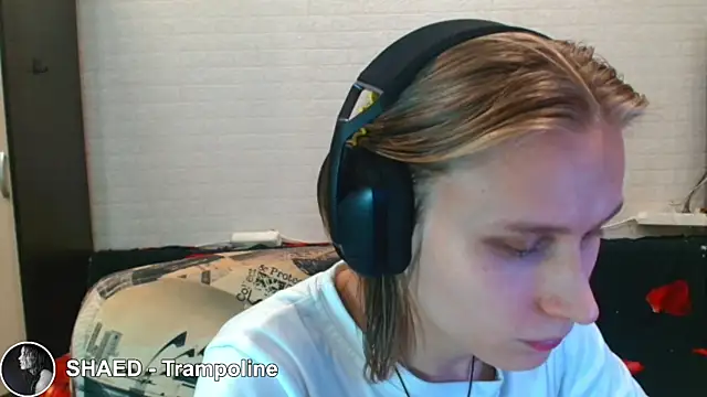 VerucaHalston online show from November 25, 6:41 pm