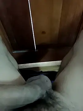 ValiantSemitic online show from March 25, 9:32 pm